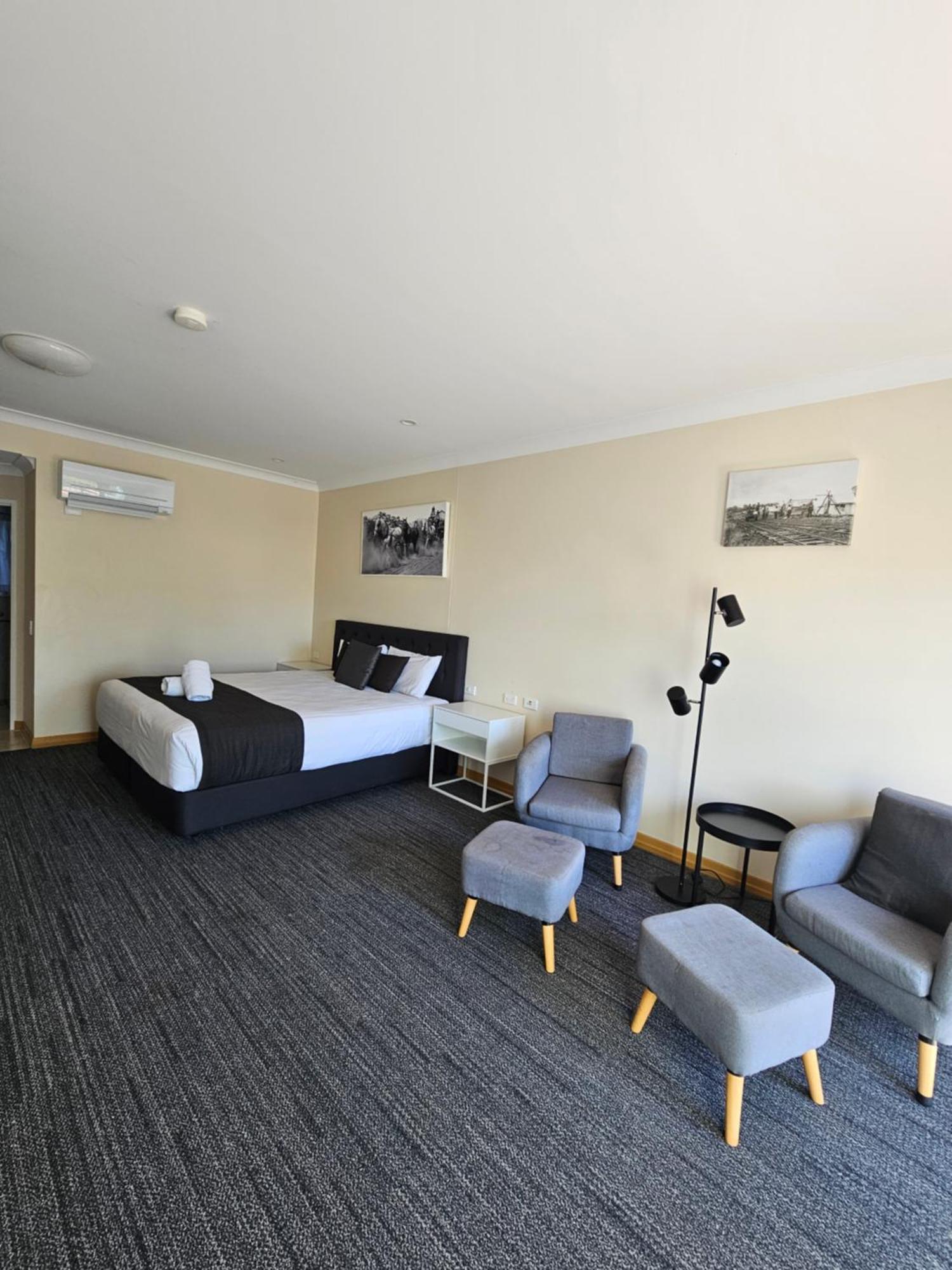 Eastgate On The Range Motel Toowoomba Exterior photo