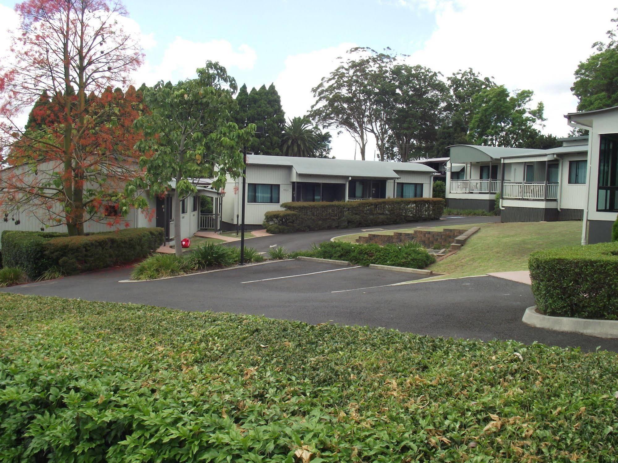 Eastgate On The Range Motel Toowoomba Exterior photo